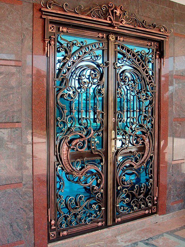 Кованые решетки на двери Фото 035