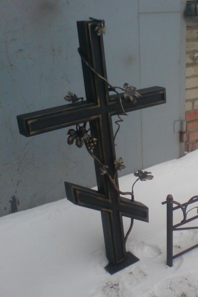 Кованые кресты Фото 020