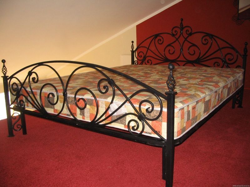 Кованые кровати Фото 111