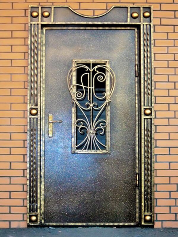 Кованые решетки на двери Фото 019