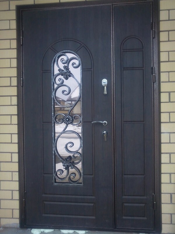 Кованые решетки на двери Фото 027