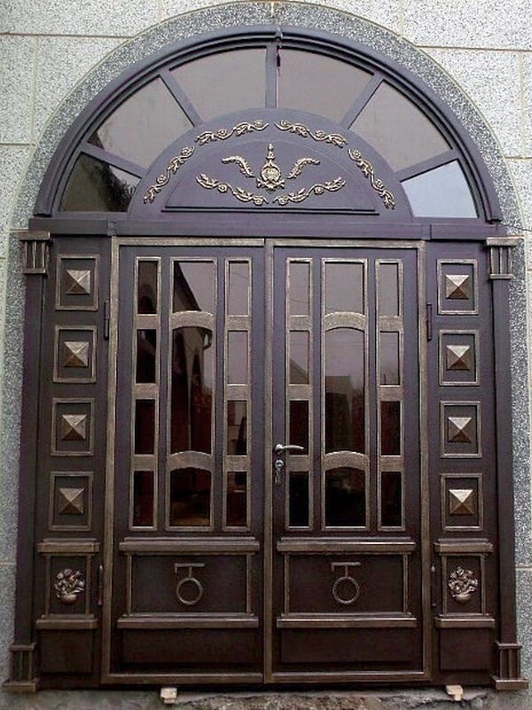 Кованые решетки на двери Фото 040